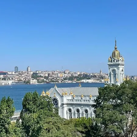 Fatih Balat Tarihin Icinde Sik Bir Ev 2 Δωμάτια σε οικογενειακή κατοικία Κωνσταντινούπολη