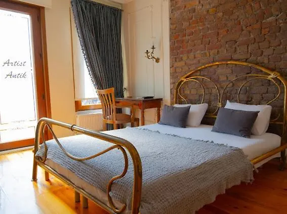 Séjour chez l'habitant Fatih Balat Tarihin Içinde şık Bir Ev 2 *